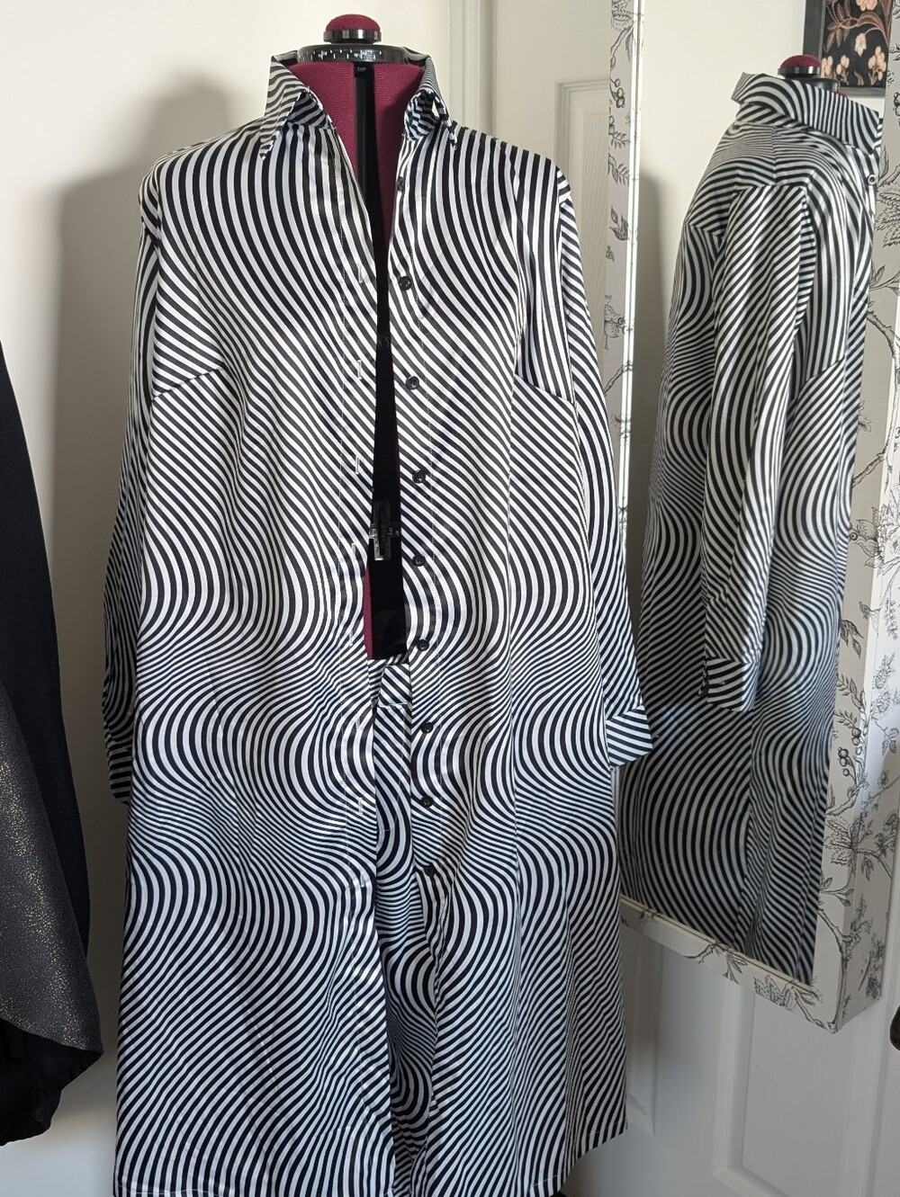 Rave Trenchcoat With Matching Pants, 1X